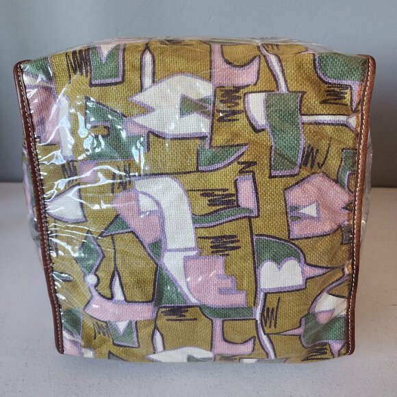 Marni Large Tote "EUC" - Picture 7 of 16